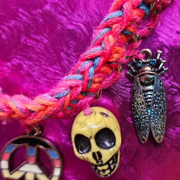 ☮️💀Princess VERA WANG Charm Bracelet - GPC💀☮️ - Picture 2 of 10